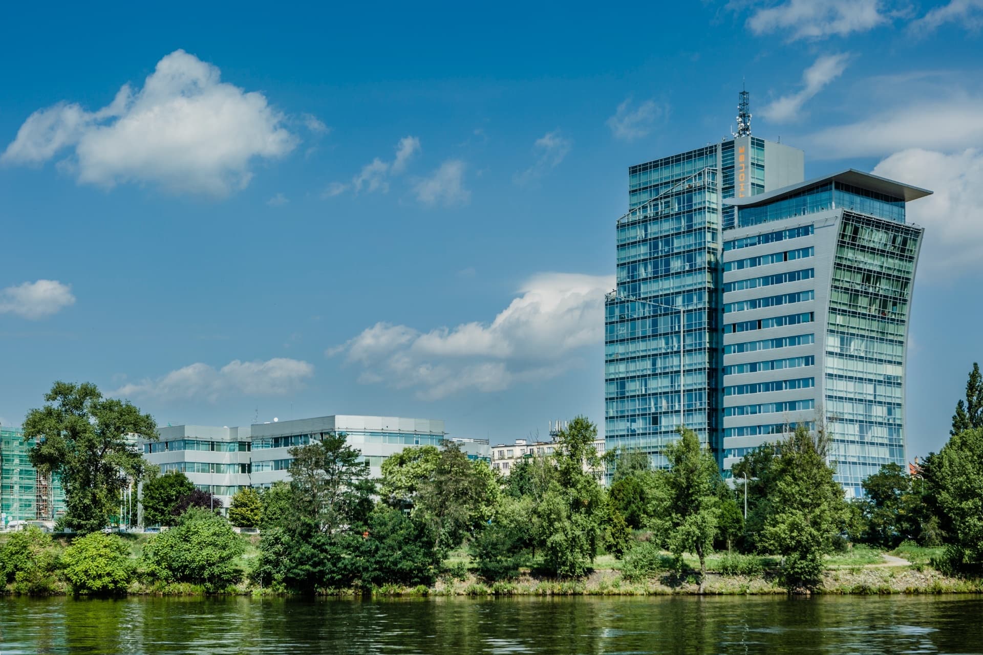 Lighthouse Waterfront Towers, Jankovcova, Prague 7 - Holesovice