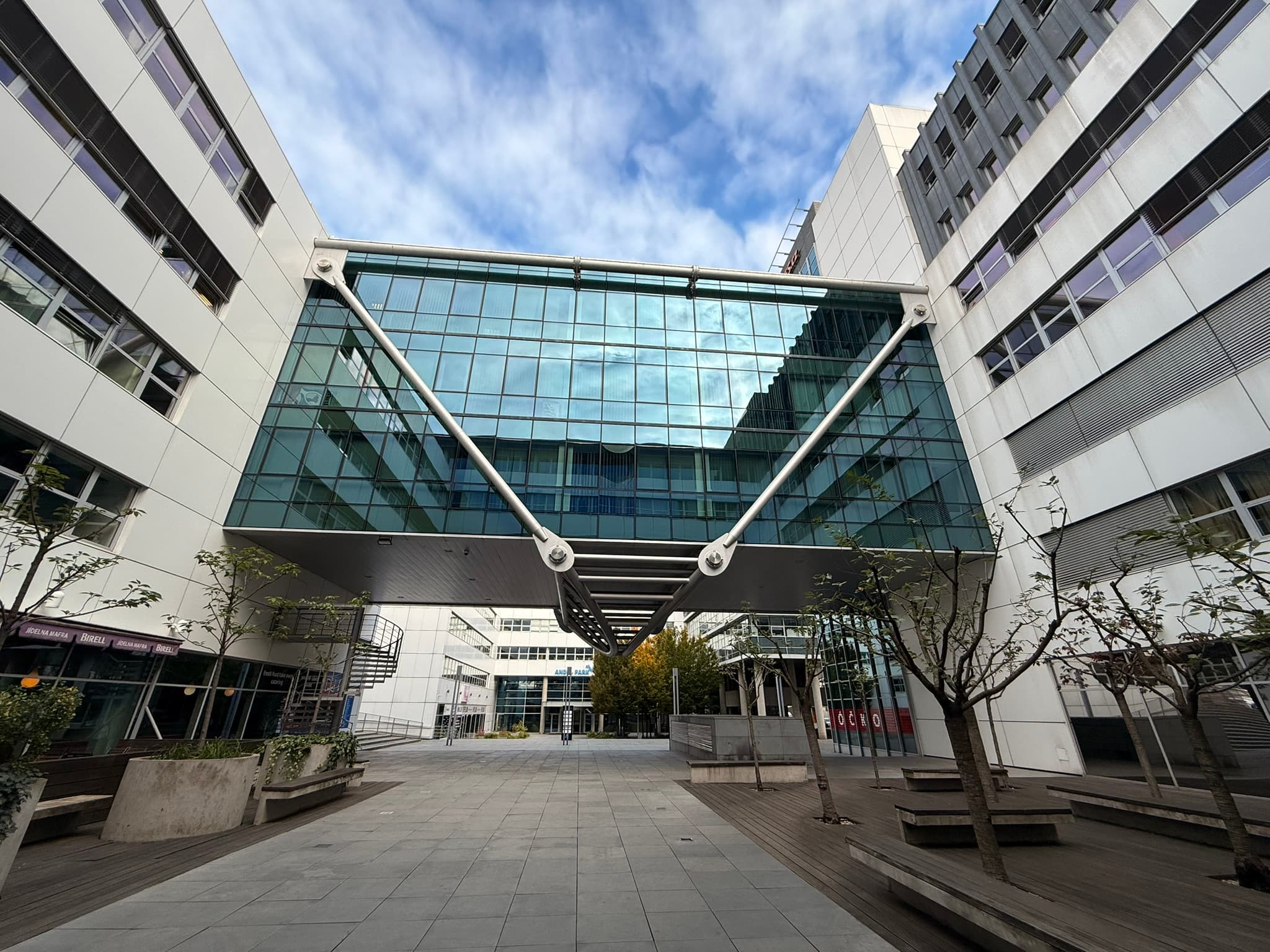 Anděl Media Centrum, Karla Engliše, Praha 5 Smíchov