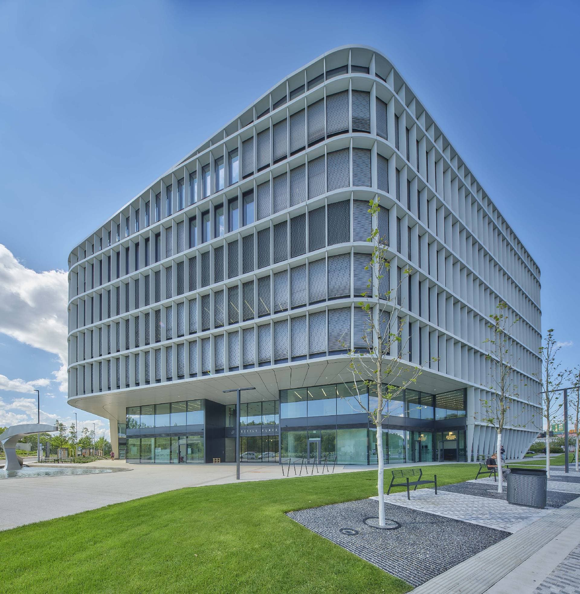 Roztyly Plaza, Tomíčkova, Praha 4 - Chodov