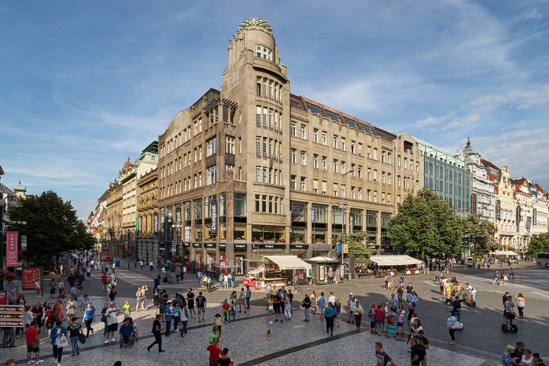 Palác Koruna, Václavské náměstí, Praha 1 - Nové Město