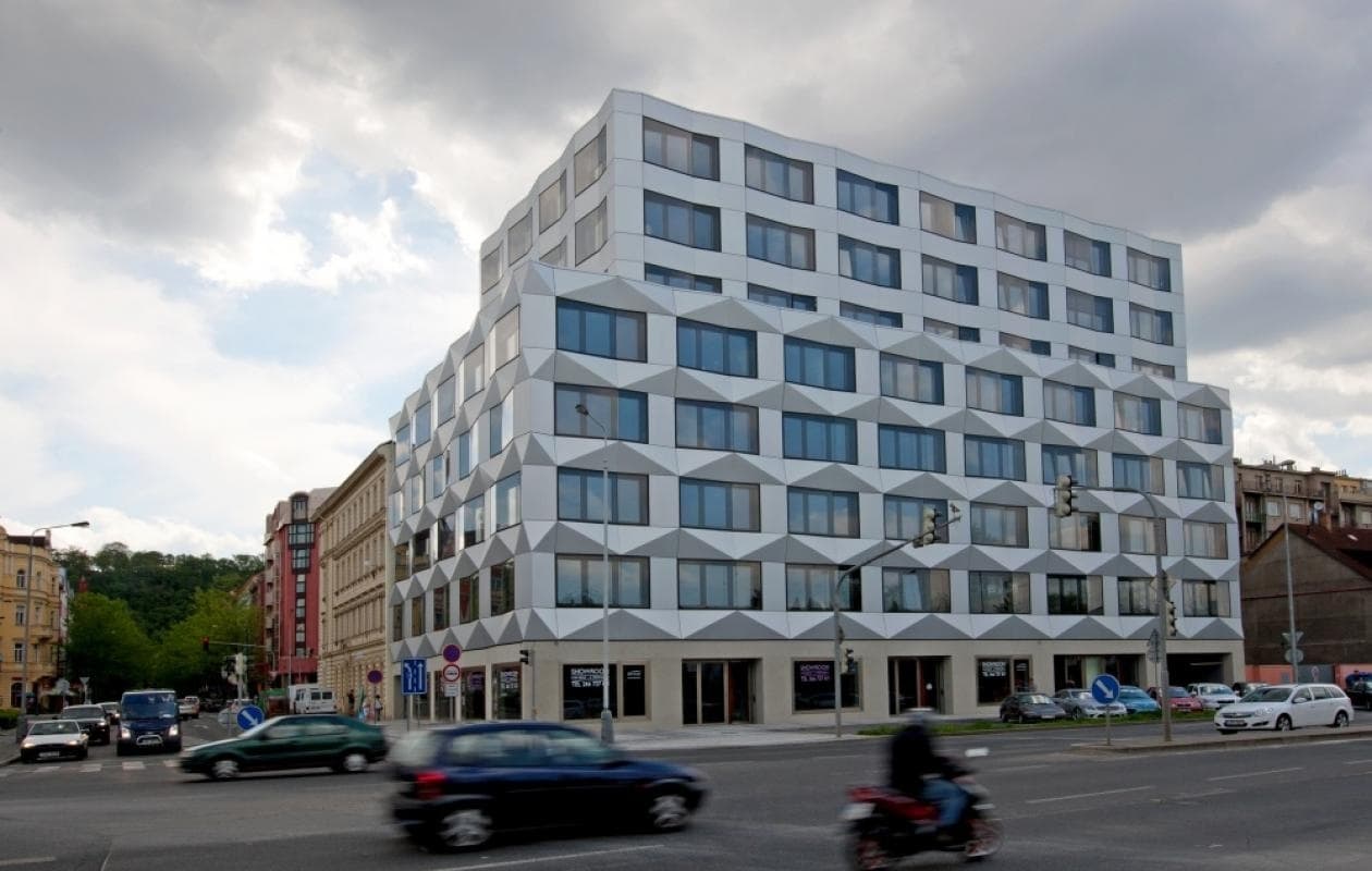 Keystone, Pobřežní, Praha 8 - Karlín