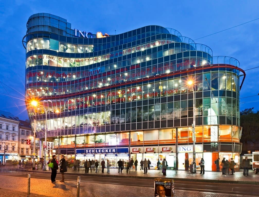 Zlatý Anděl, Nádražní, Praha 5 - Anděl