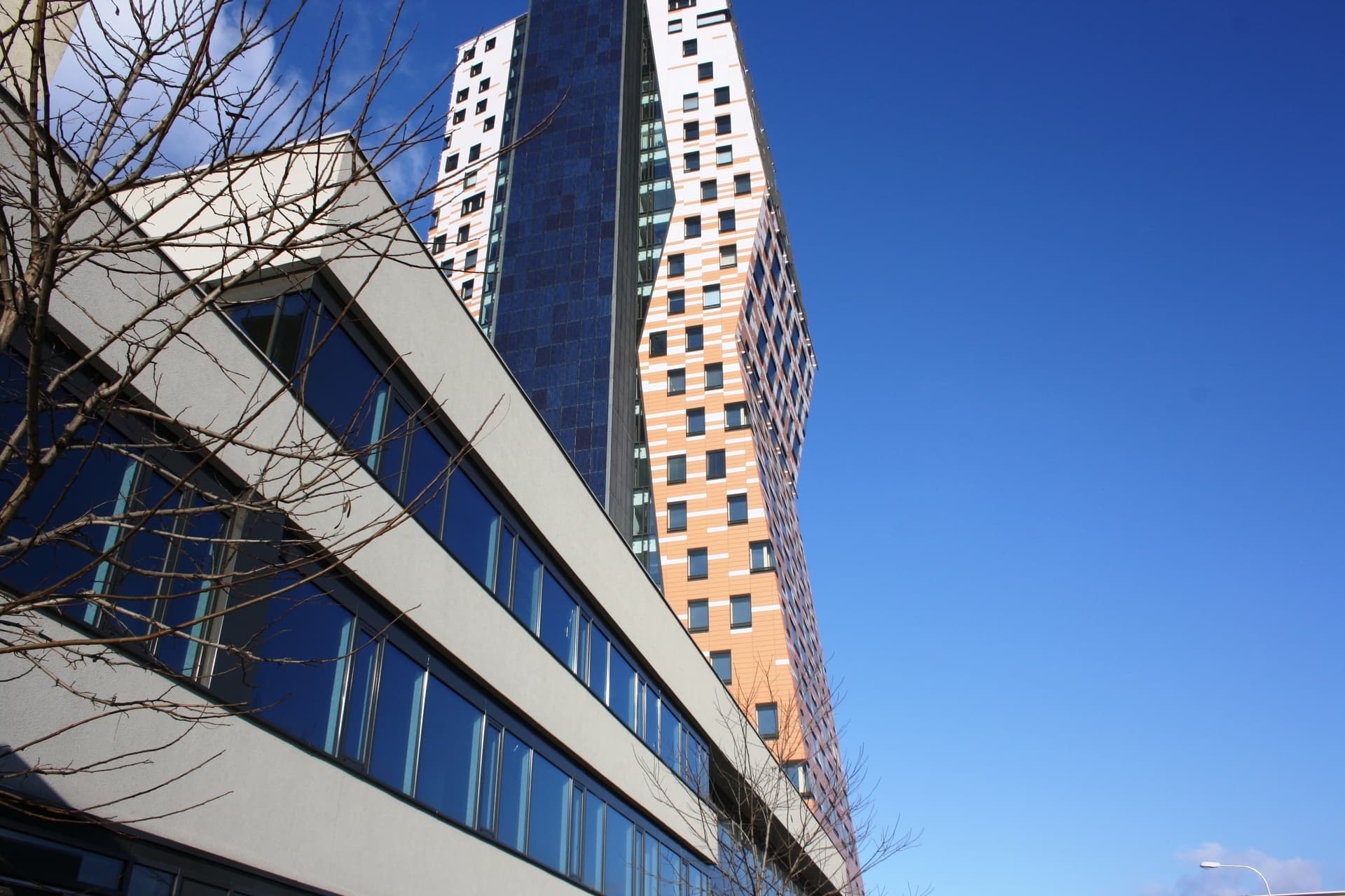 AZ Tower, Pražákova, Brno