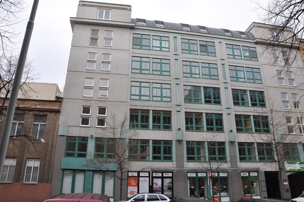 Paramount building, Na Maninách, Praha 7 - Holešovice