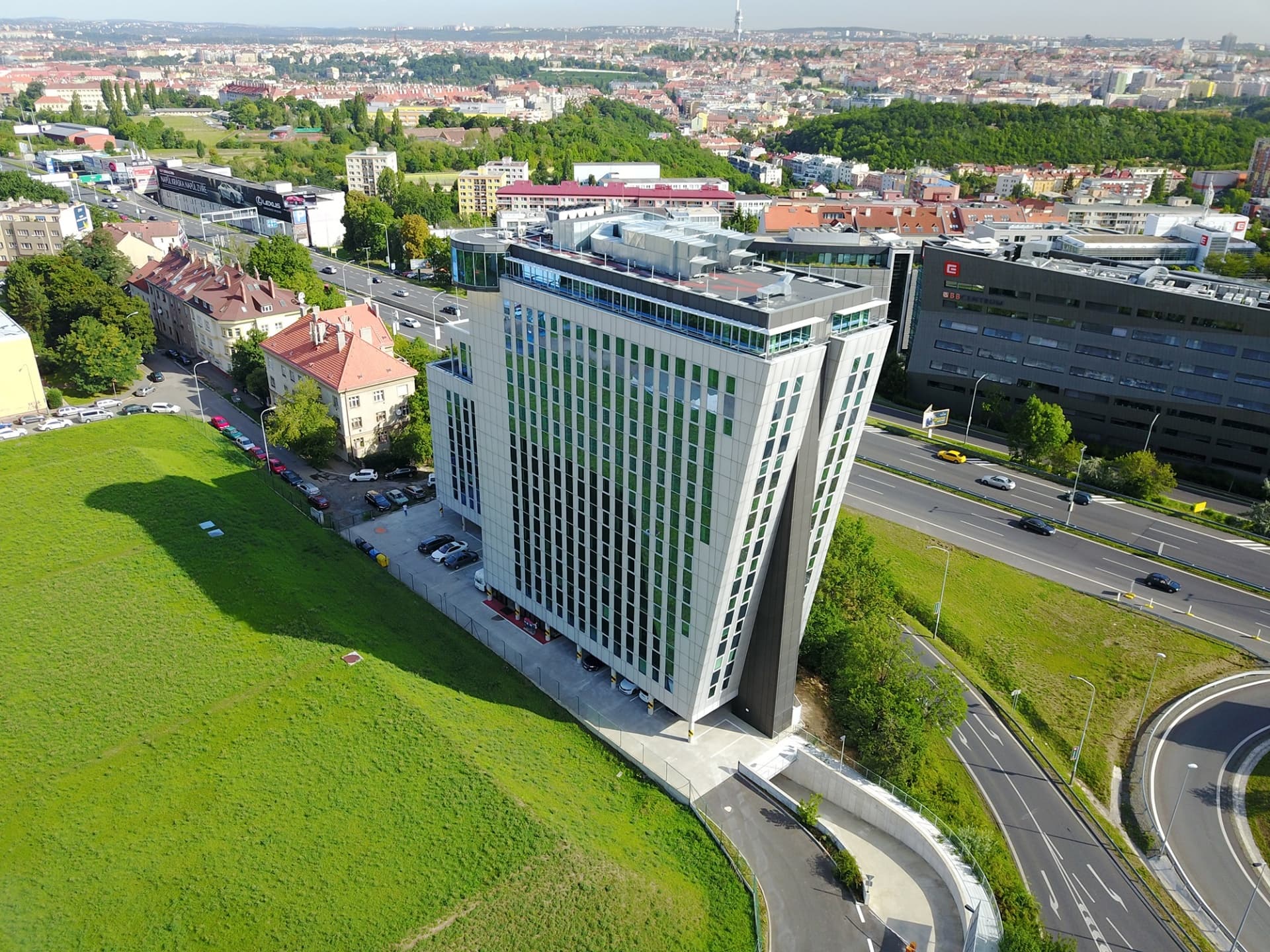 South Point, Vyskočilova, Praha 4 - Pankrác
